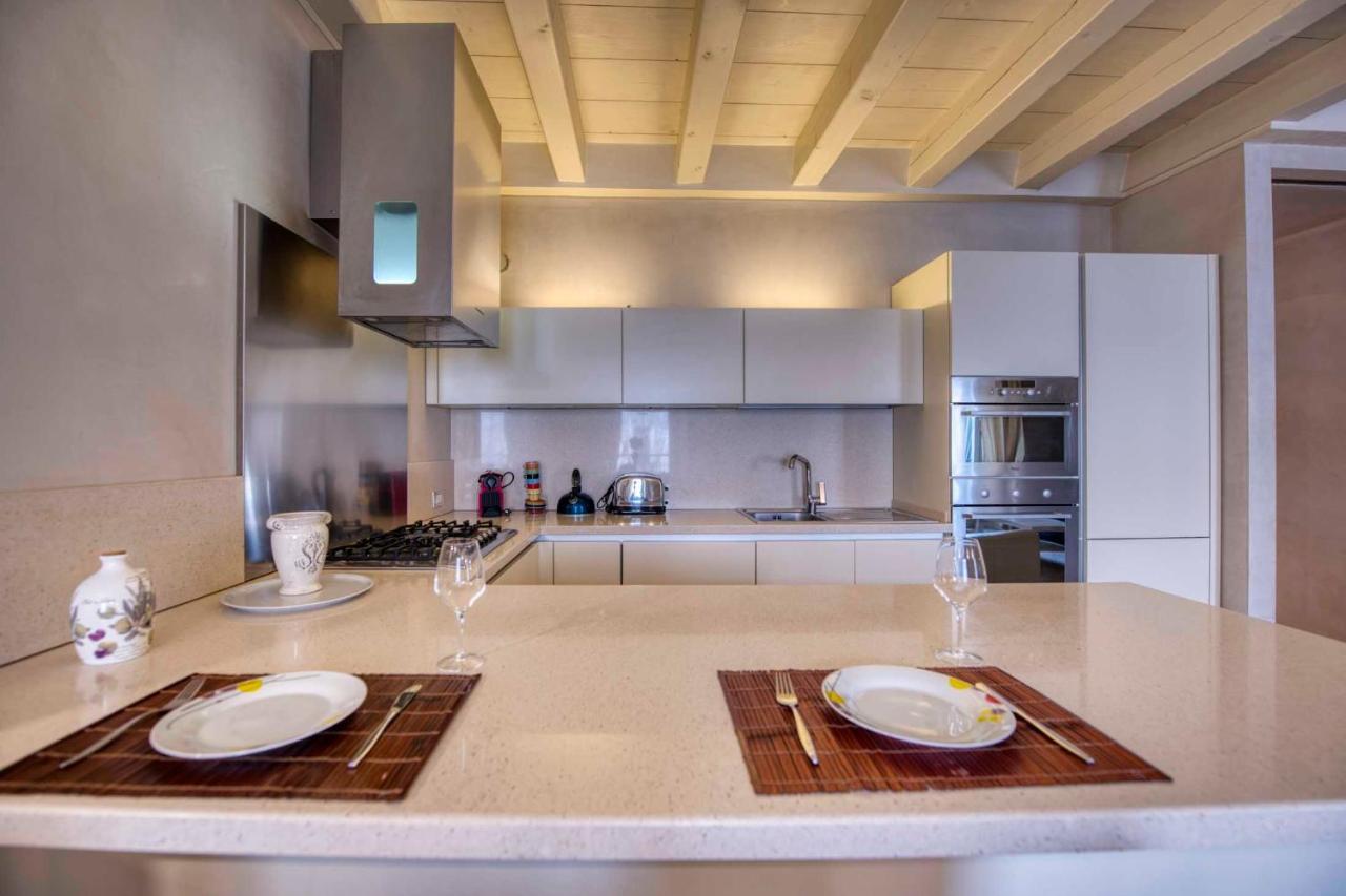 Apartmentsarena - Suite Mercatorum - Piazza Erbe 베로나 외부 사진