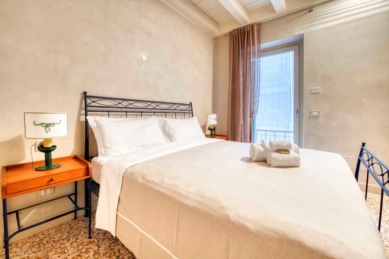 Apartmentsarena - Suite Mercatorum - Piazza Erbe 베로나 외부 사진