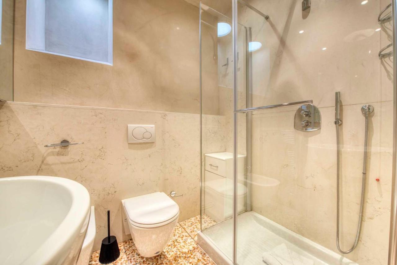 Apartmentsarena - Suite Mercatorum - Piazza Erbe 베로나 외부 사진