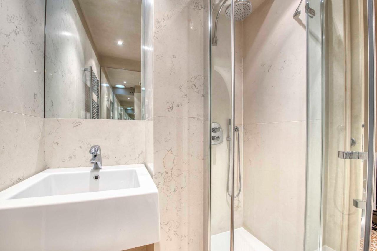 Apartmentsarena - Suite Mercatorum - Piazza Erbe 베로나 외부 사진